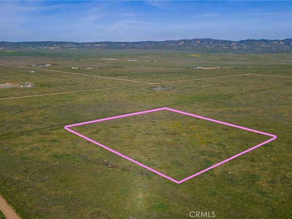 0 Corona, California Valley, CA 93453