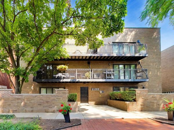1122 W Altgeld Street , Unit 1, Chicago, IL 60614