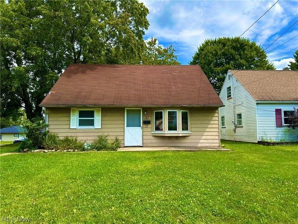 181 N Beverly Avenue , Austintown, OH 44515