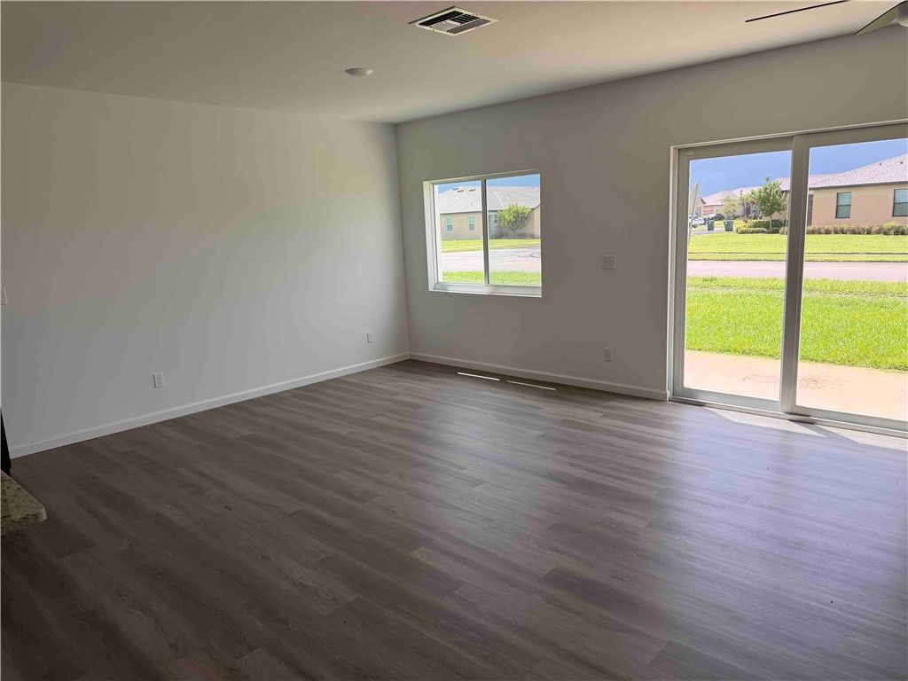 1870 Joyful Circle, Fort Pierce, FL 34947 Photo