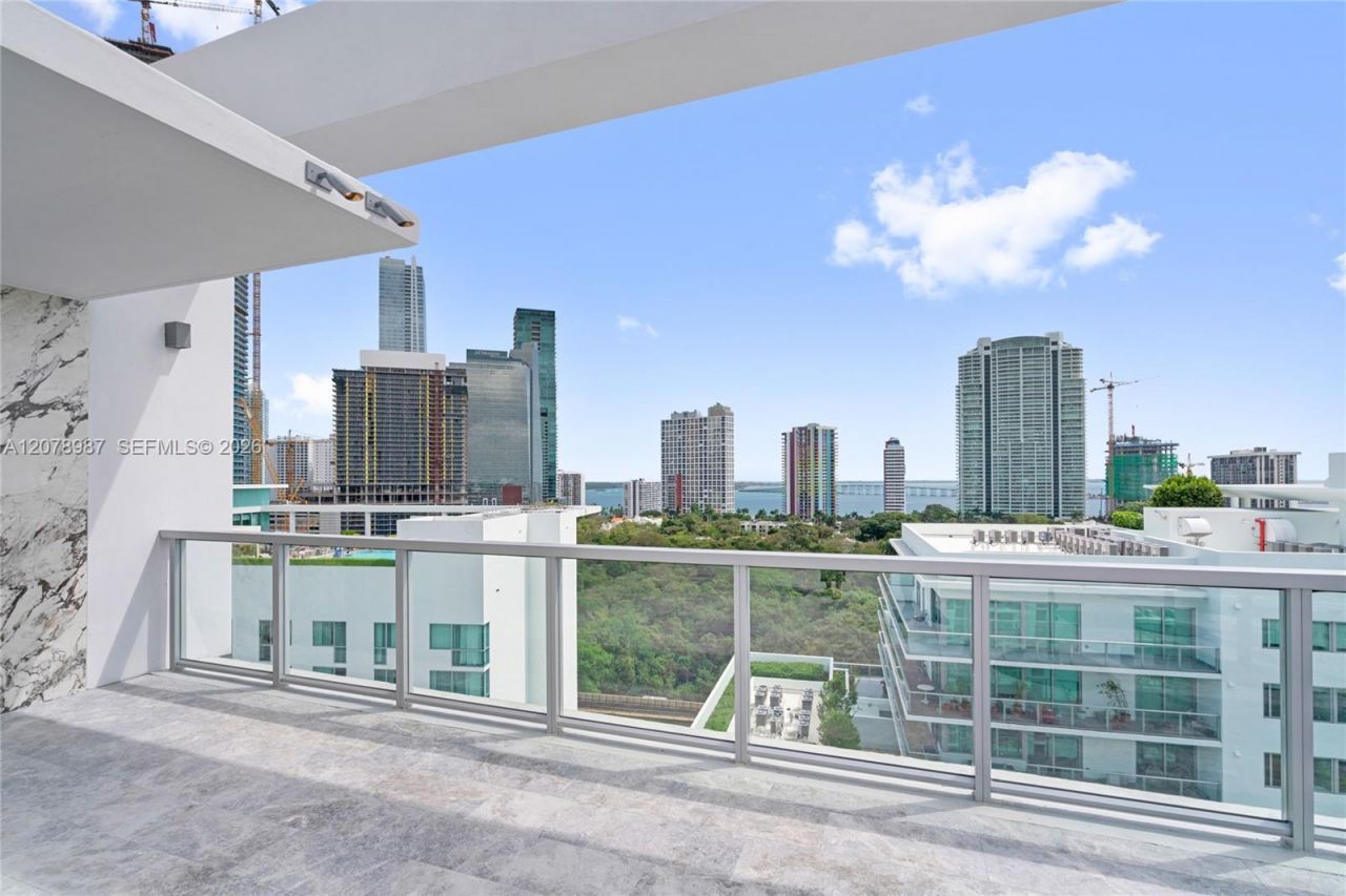 1611 SW 2nd Av, Unit 504, Miami, FL 33129 Photo