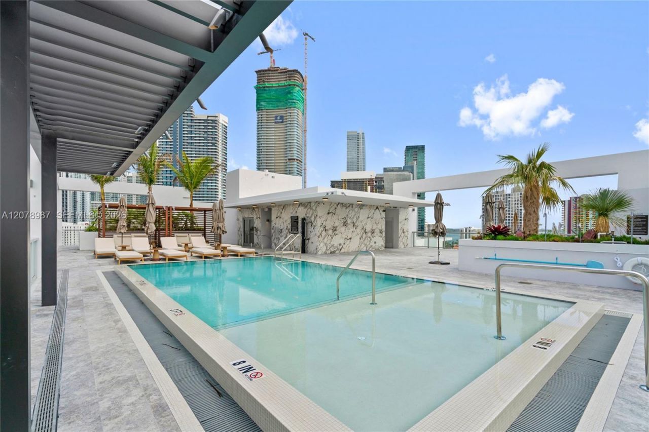 1611 SW 2nd Av, Unit 504, Miami, FL 33129 Photo