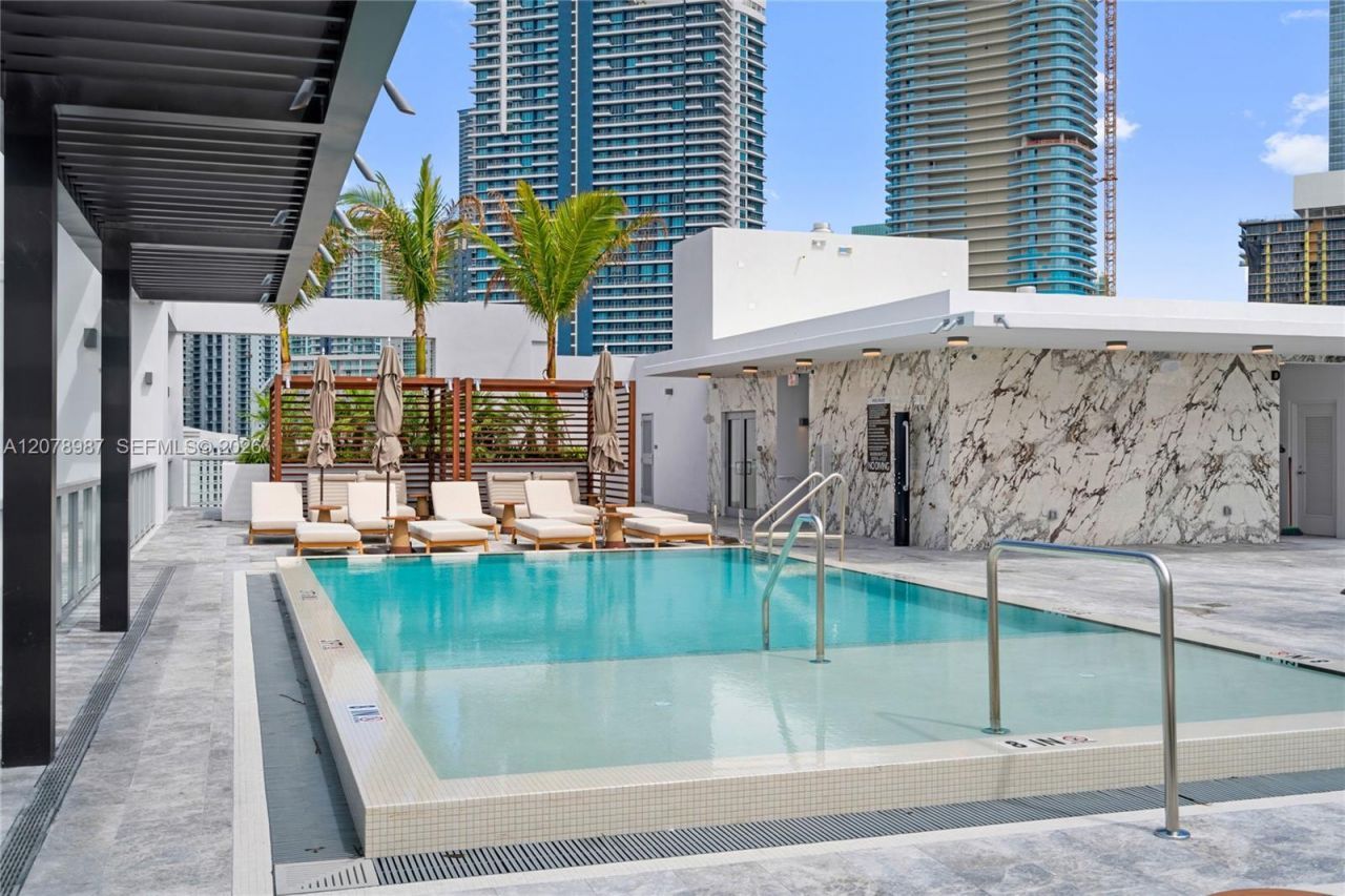 1611 SW 2nd Av, Unit 504, Miami, FL 33129 Photo