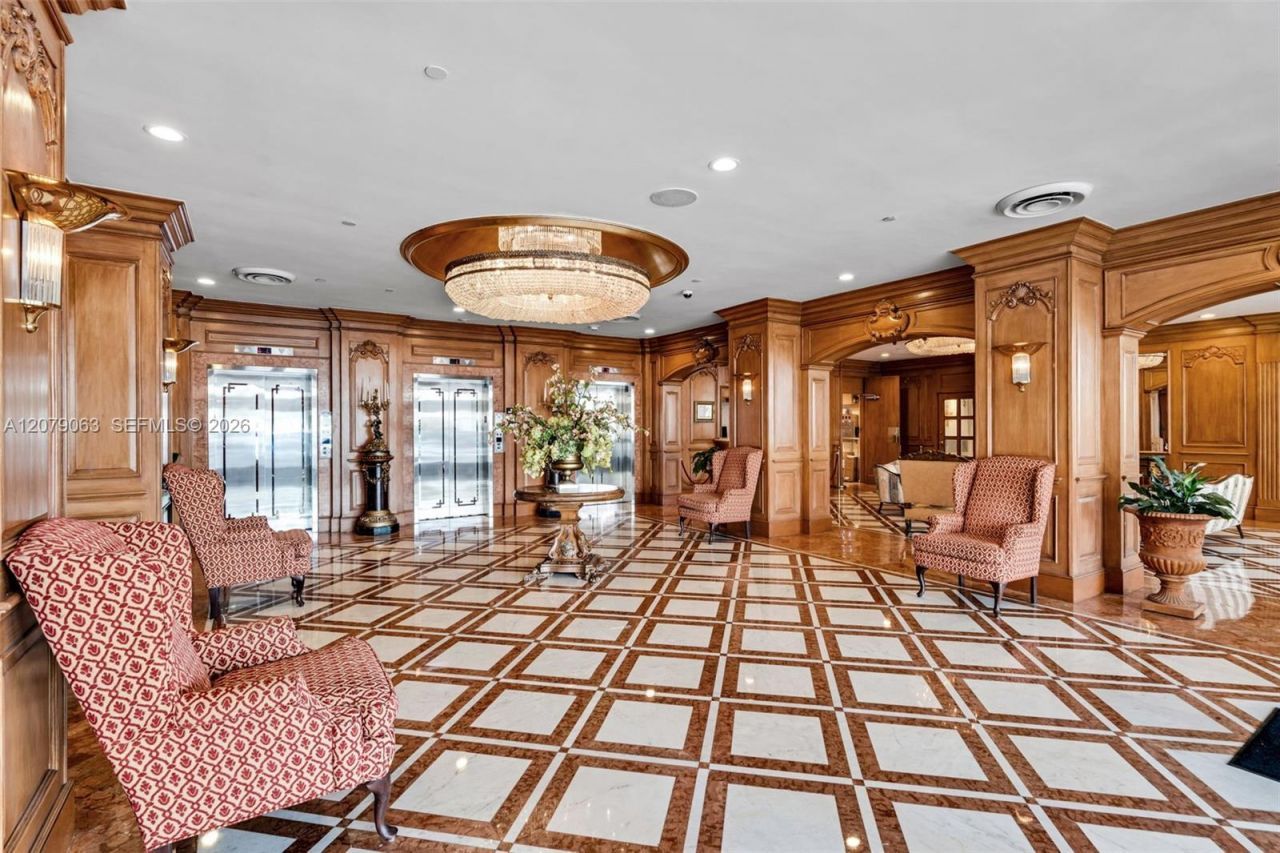 700 Biltmore Way, Unit 1017, Coral Gables, FL 33134 Photo