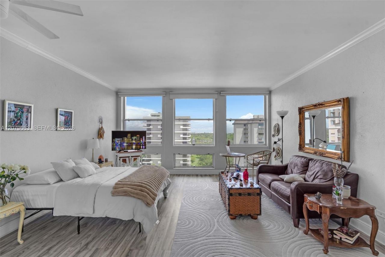 700 Biltmore Way, Unit 1017, Coral Gables, FL 33134 Photo
