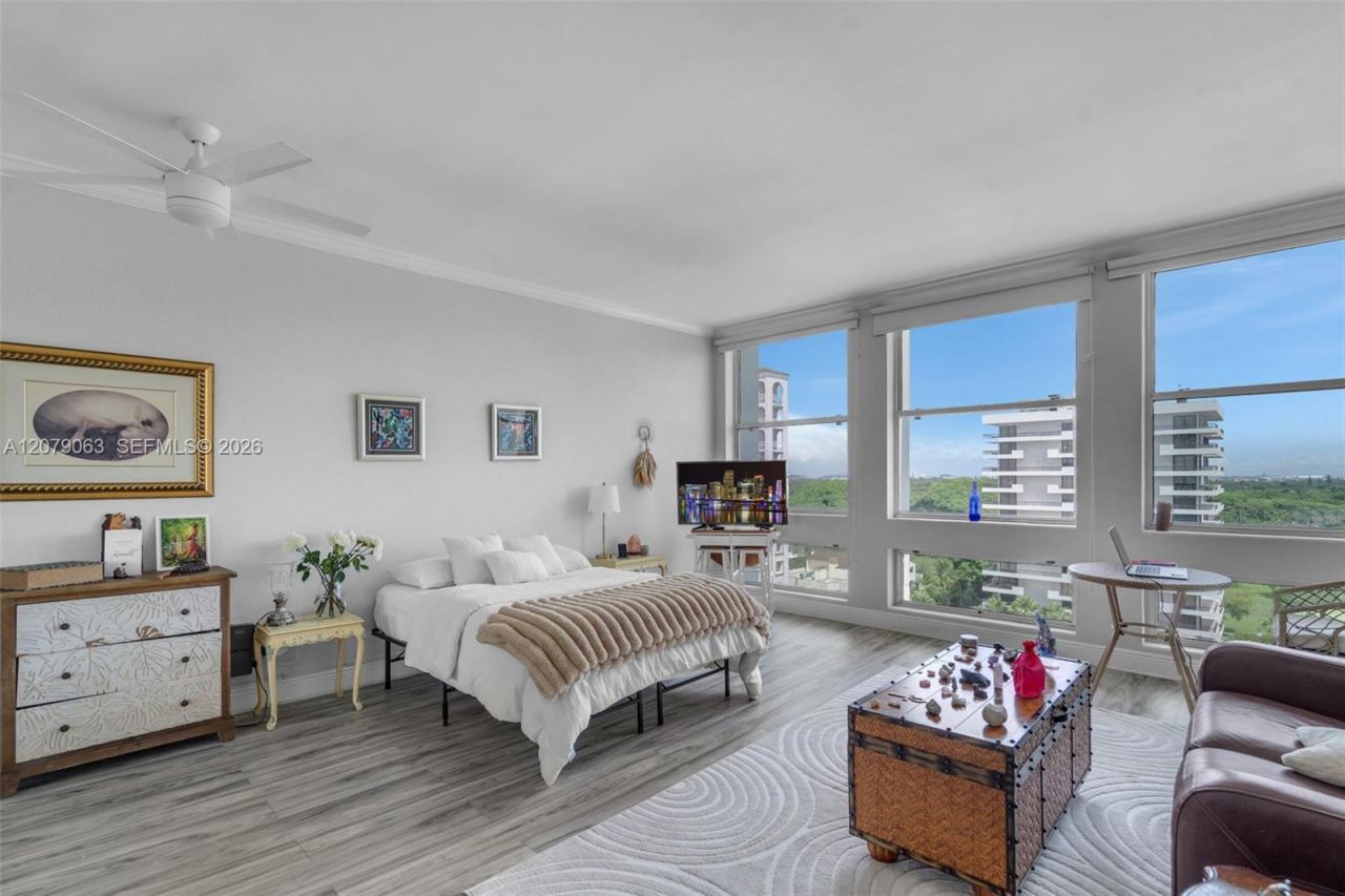 700 Biltmore Way, Unit 1017, Coral Gables, FL 33134 Photo