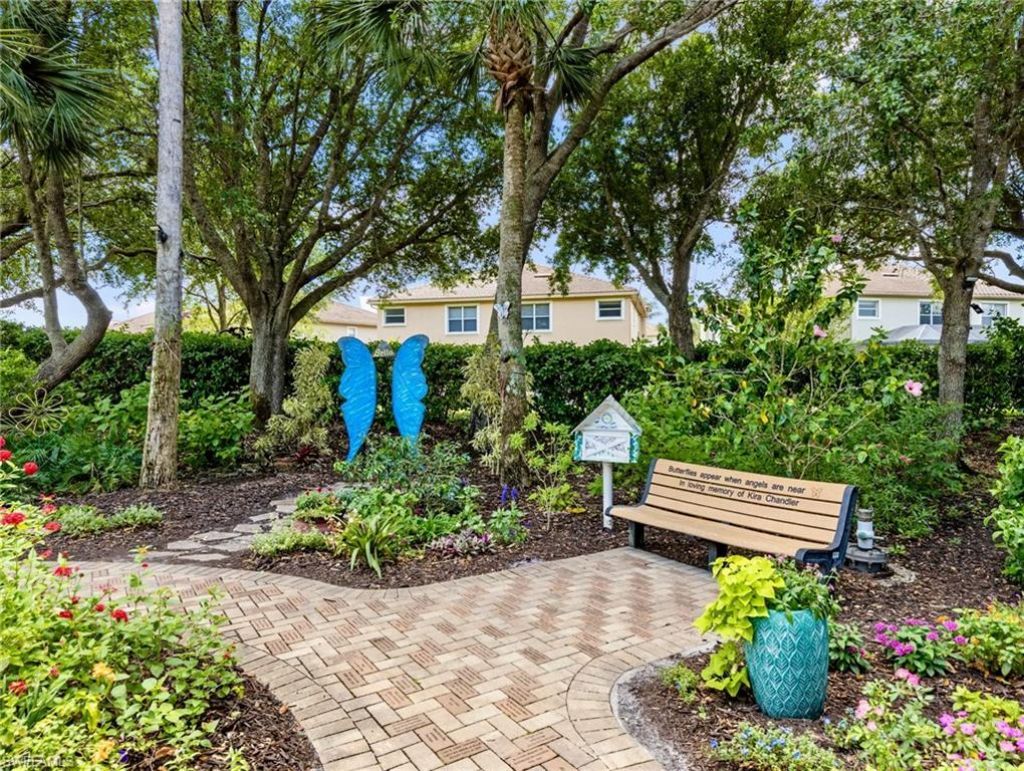 20479 Larino Loop, Estero, FL 33928 Photo