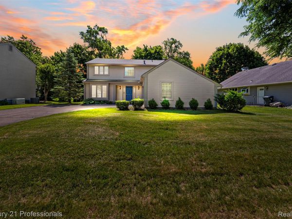 1872 Flemington Drive , Troy, Mi 48098