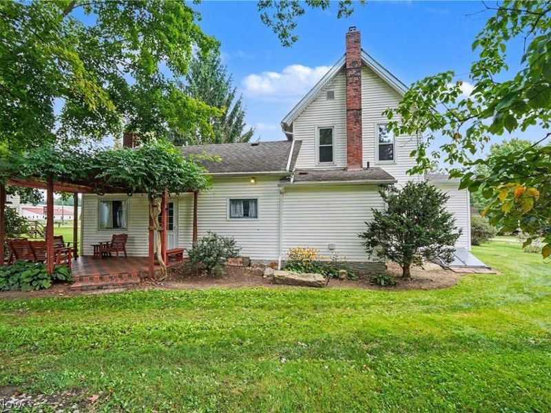 3690 Waterloo Road, Mogadore, OH 44260 Photo 2