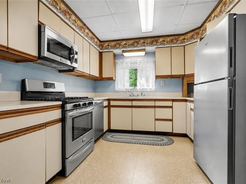3690 Waterloo Road, Mogadore, OH 44260 Photo 23