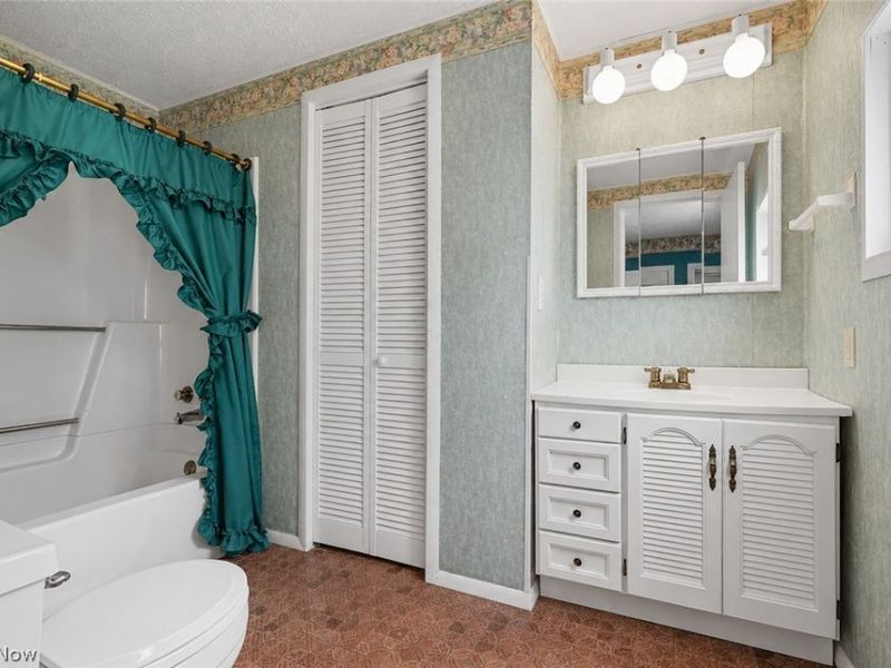 3690 Waterloo Road, Mogadore, OH 44260 Photo 26