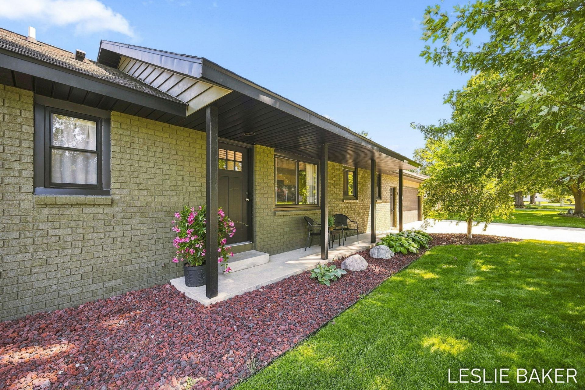 2666 Gay Paree Drive, Zeeland, MI 49464 Main Photo