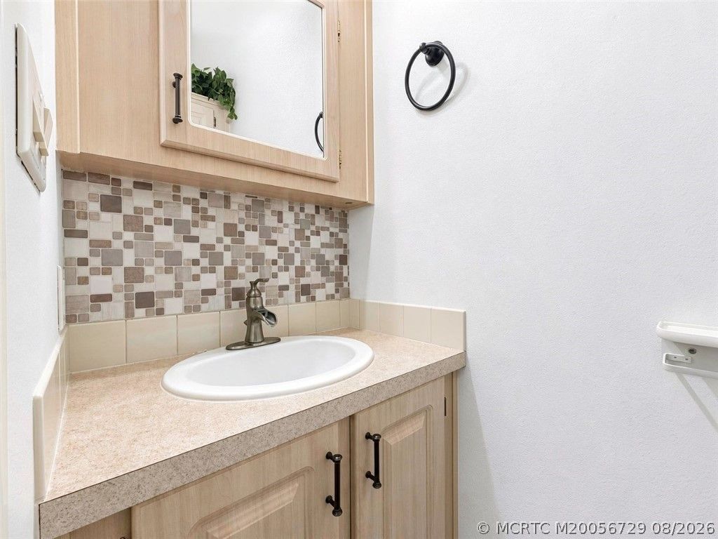 10725 S Ocean Drive, Unit 455, Jensen Beach, FL 34957 Photo