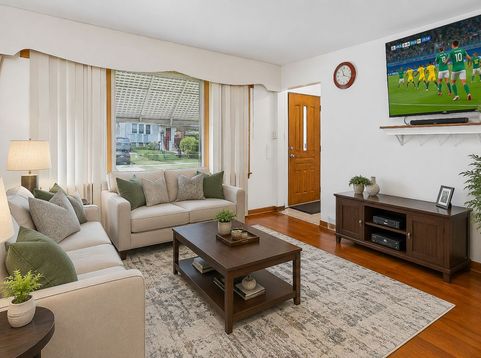 Main Photo