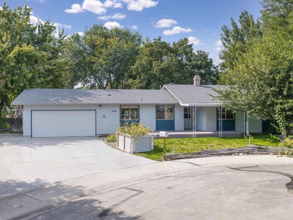 2031 NW 10th St, Meridian, ID 83646