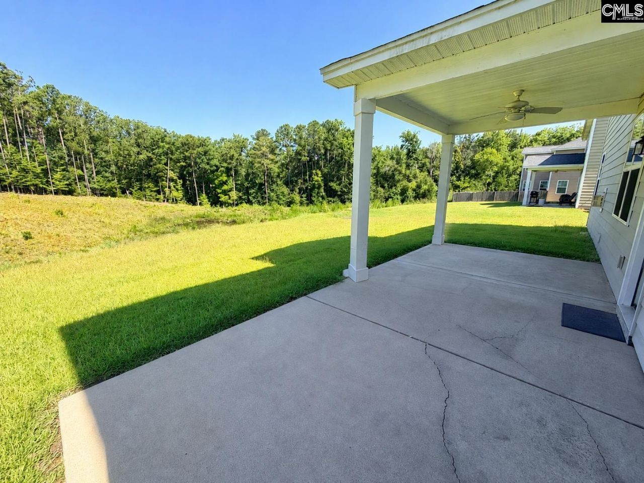 687 Upper Trail  Photo 20