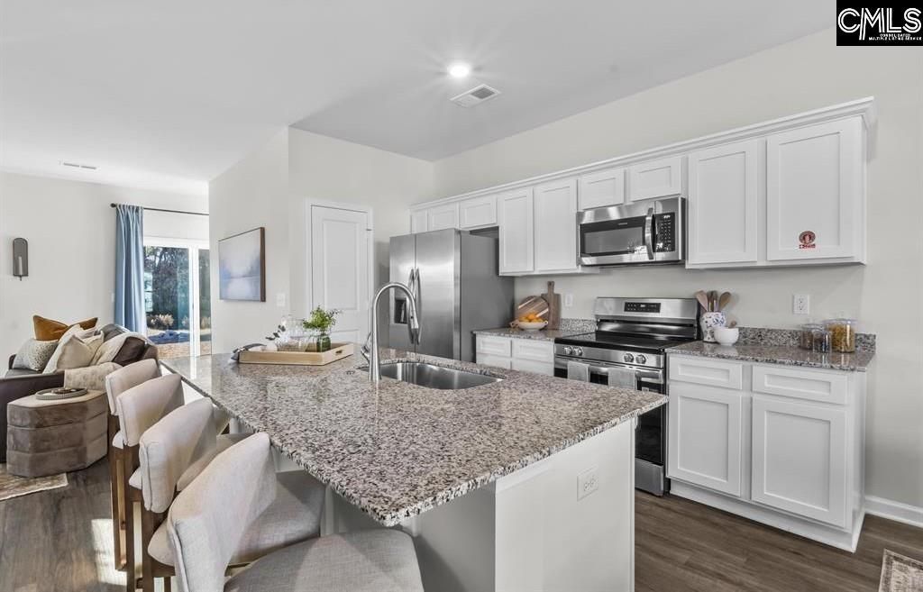 112 New Spring Way  Photo 6