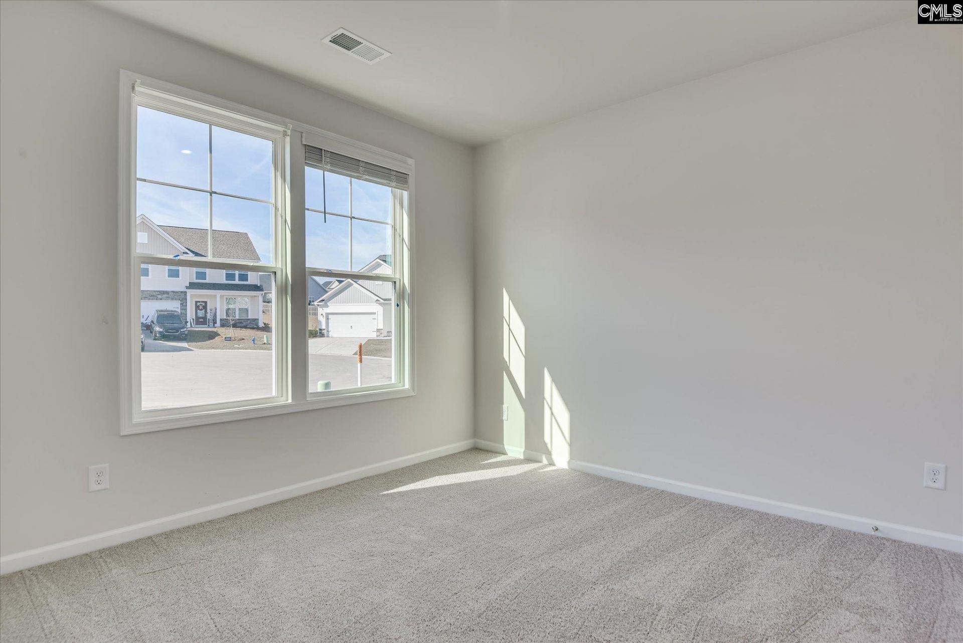 301 Summer Orchard Drive  Photo 17