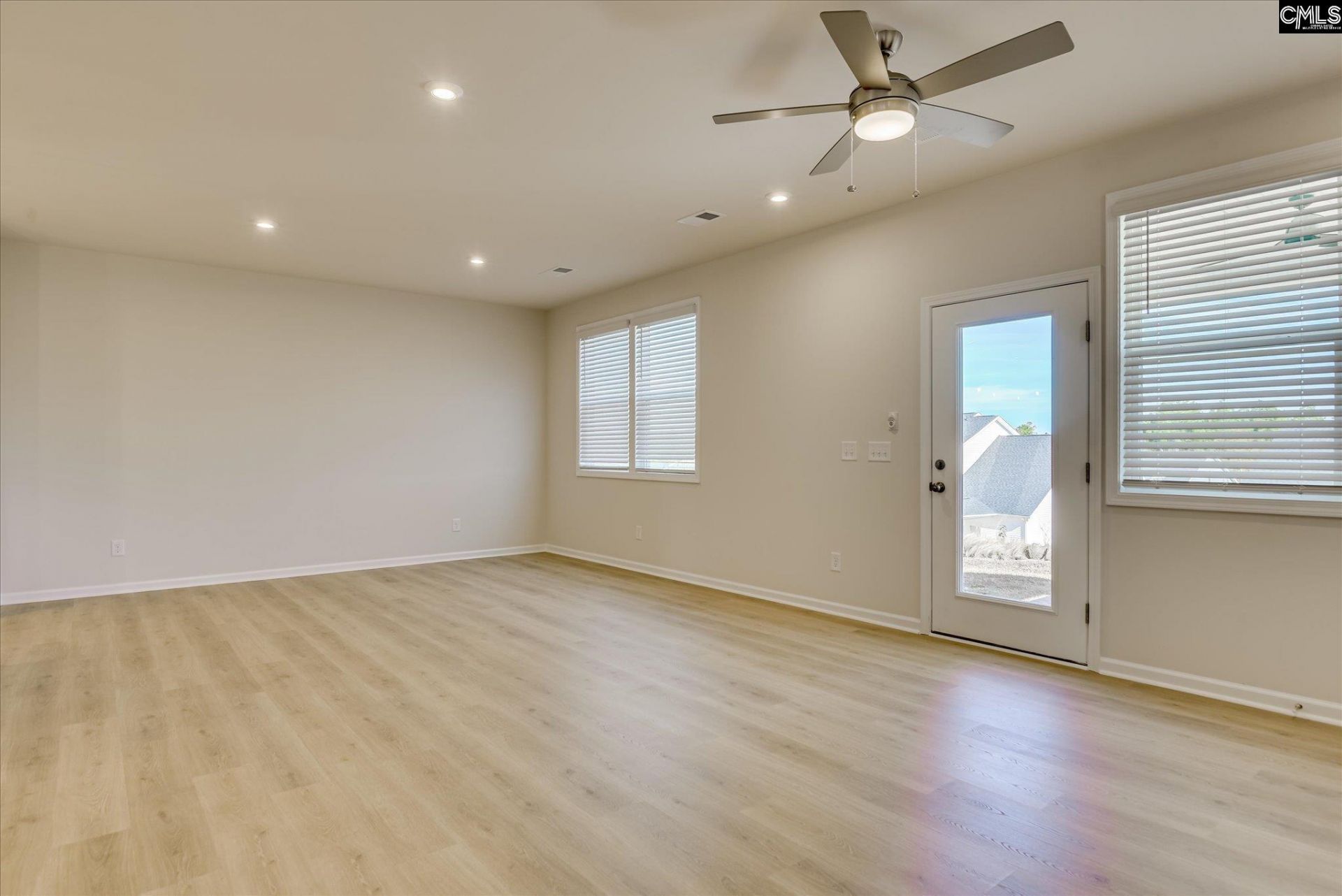 301 Summer Orchard Drive  Photo 8