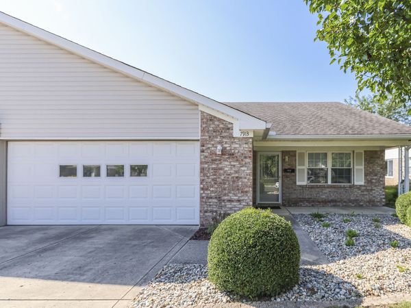 7913 Park Ward Place, Indianapolis, IN 46259