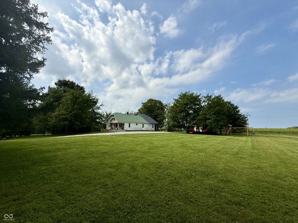 8032 N 500 W, Thorntown, IN 46071