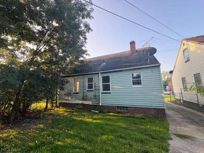 15807 Harvard Avenue, Cleveland, OH 44128 Photo 5