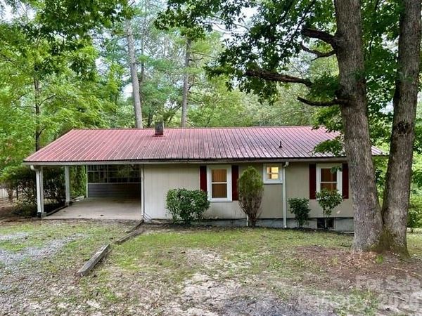 62 Kinard Lane, Penrose, NC 28766