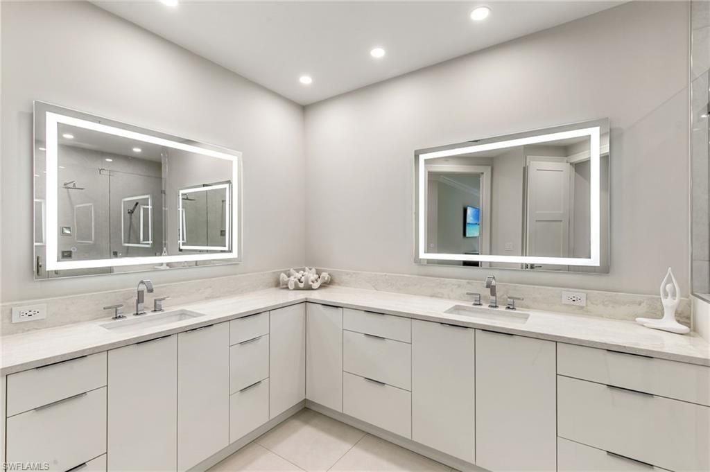 173 Colonade Cir, Unit 1401, Naples, FL 34103 Photo