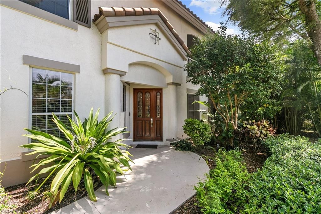 173 Colonade Cir, Unit 1401, Naples, FL 34103 Photo