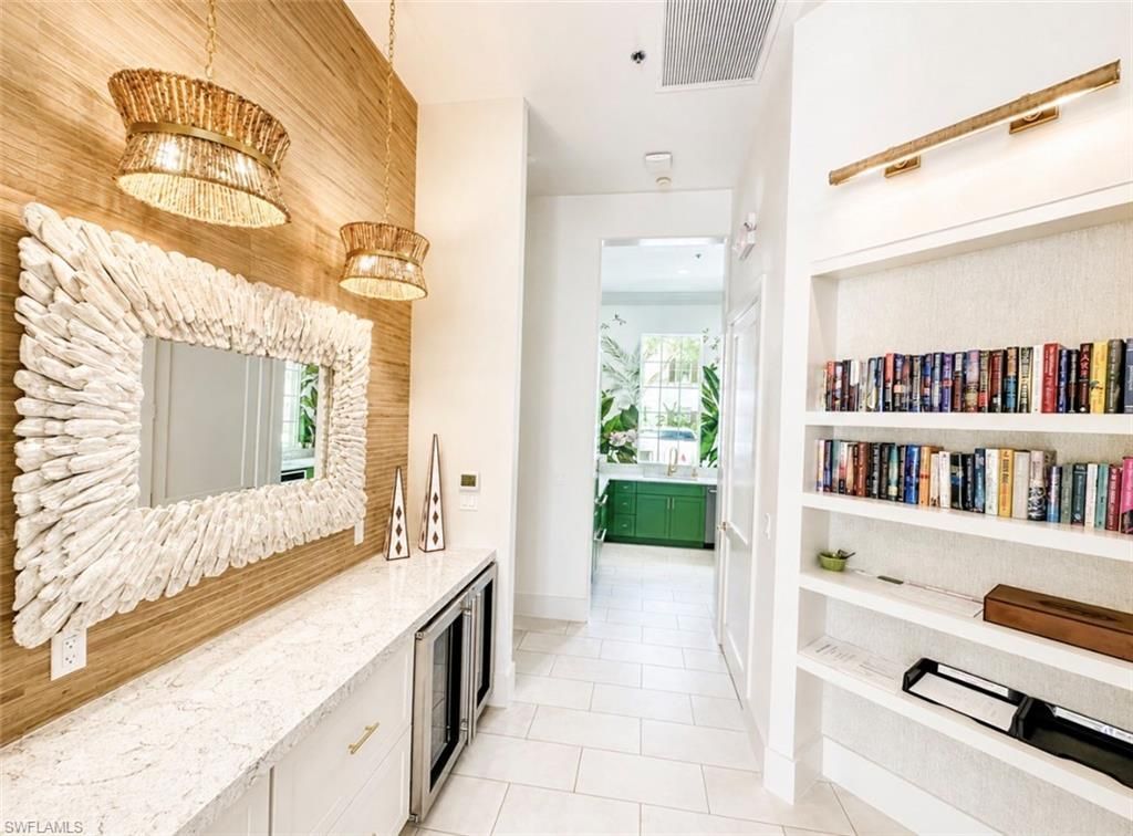 173 Colonade Cir, Unit 1401, Naples, FL 34103 Photo