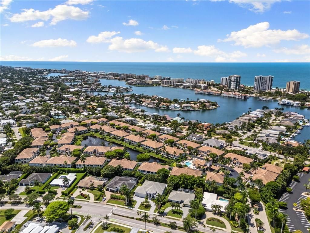 173 Colonade Cir, Unit 1401, Naples, FL 34103 Photo