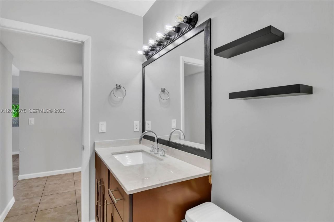 13730 SW 90th Ave, Unit 29, Miami, FL 33176 Photo