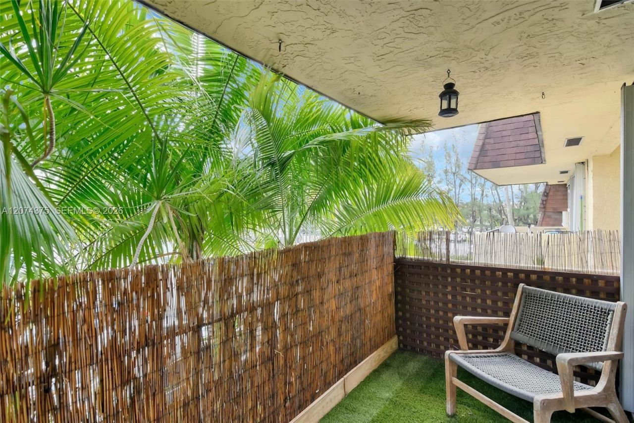 13730 SW 90th Ave, Unit 29, Miami, FL 33176 Photo