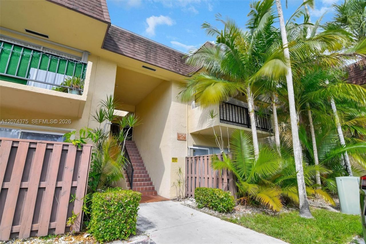 13730 SW 90th Ave, Unit 29, Miami, FL 33176 Photo