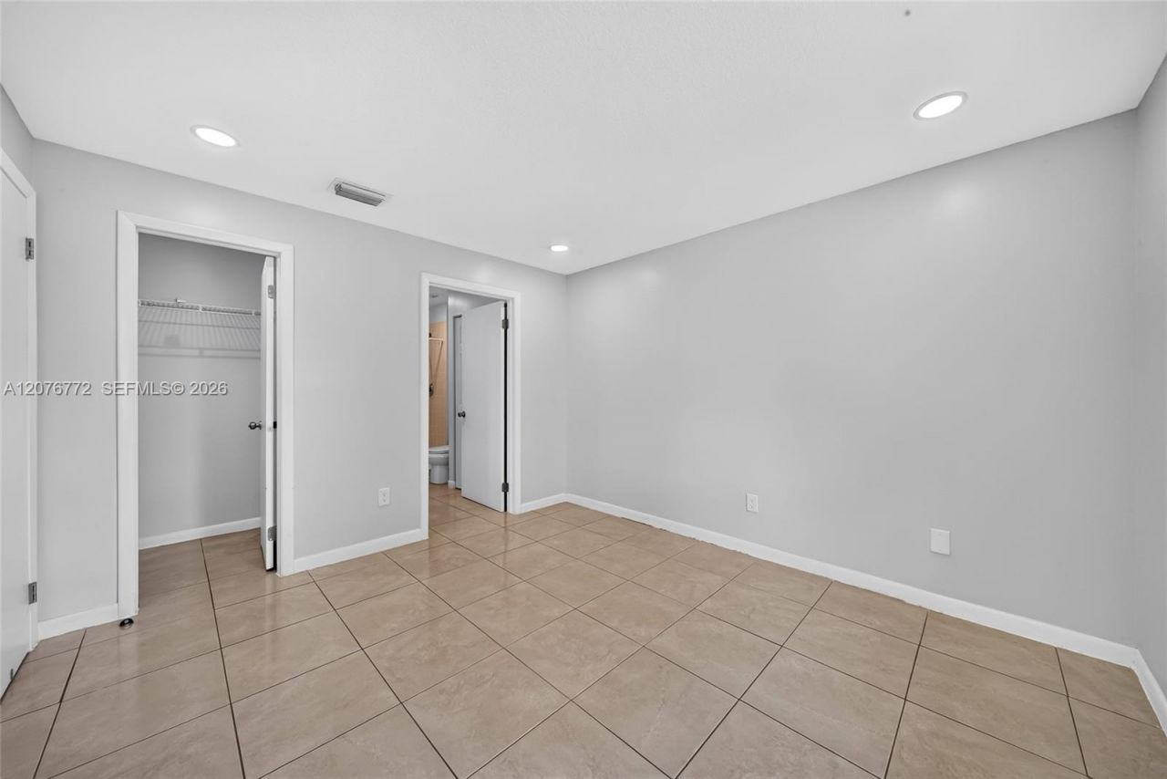 7670 SW 152nd Ave , Unit 1-207, Miami, FL 33193 Photo