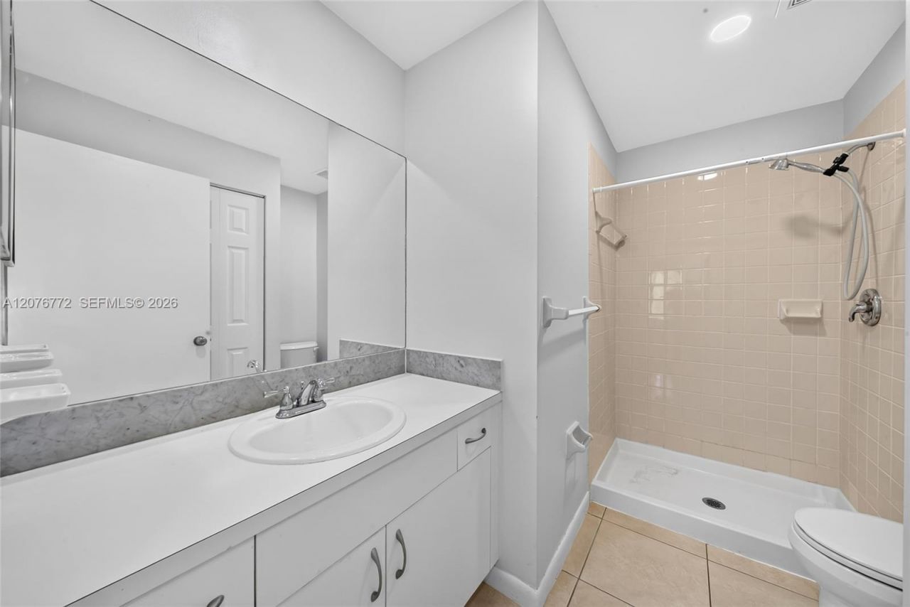 7670 SW 152nd Ave , Unit 1-207, Miami, FL 33193 Photo
