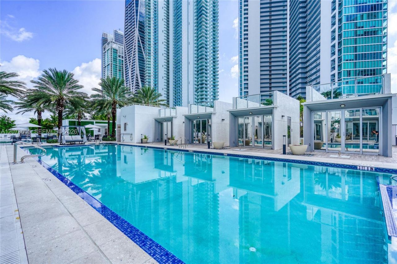 851 NE 1st Ave, Unit 3202, Miami, FL 33132 Photo