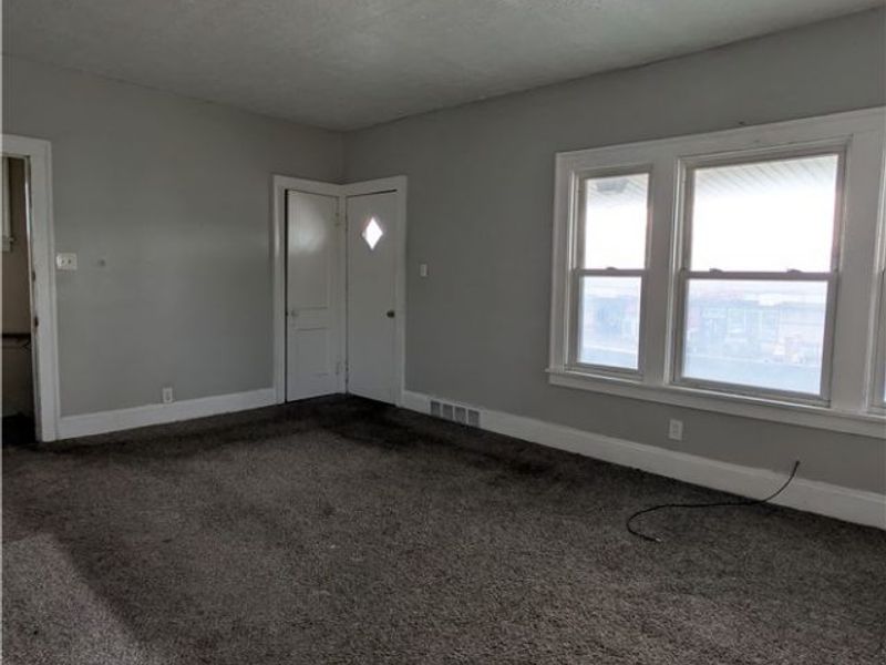 3585 E 116th Street, Cleveland, OH 44105 Photo 25
