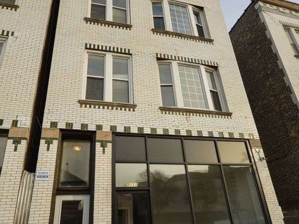 2111 N Western Avenue , Chicago, IL 60647