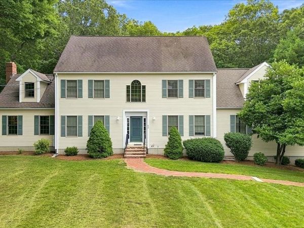 60 Wagon Road, Walpole, MA 02081