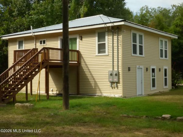 612 S 4th Street, McComb, MS 39648