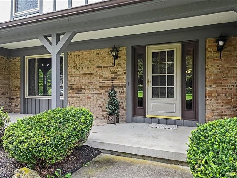 2390 Rockingham Drive, Troy, OH 45373 Photo 3