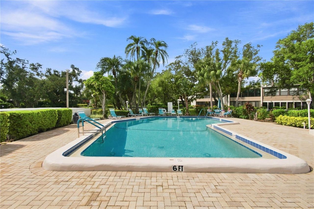 150 Pinehurst Drive, Unit 150, Bradenton, FL 34210 Photo