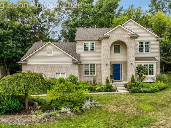 20756 Hannah Court, Novi, Mi 48375