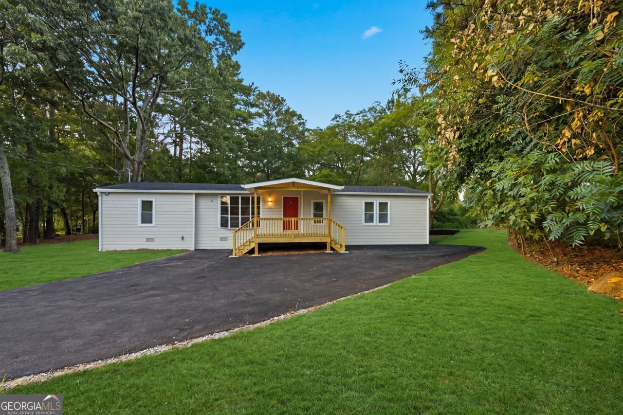 1077 New Hope Road Lawrenceville, GA 30045