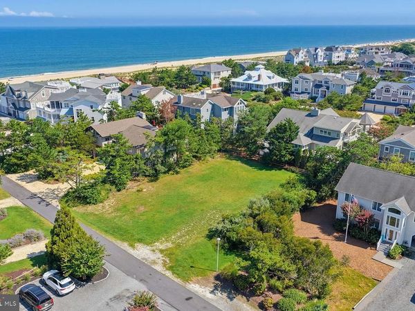 12 HAZLETT AVENUE , REHOBOTH BEACH, DE 19971