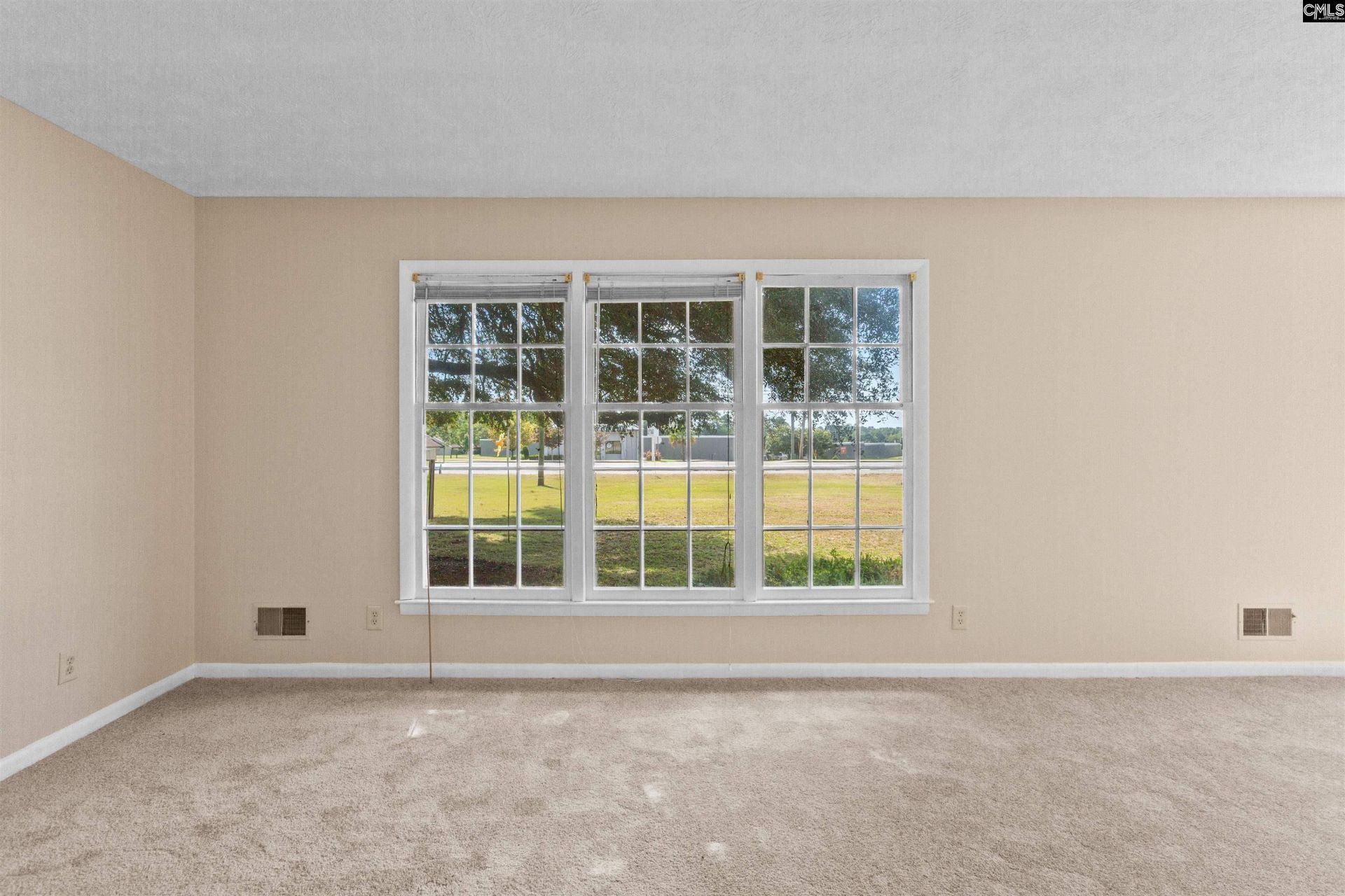 1757 Saint Matthews Road  Photo 6