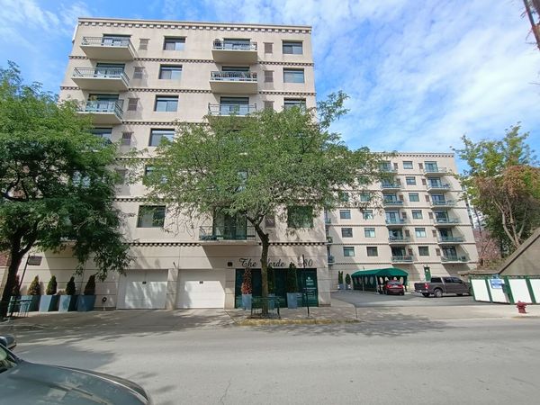 680 N Green Street, Unit 704, Chicago, IL 60642