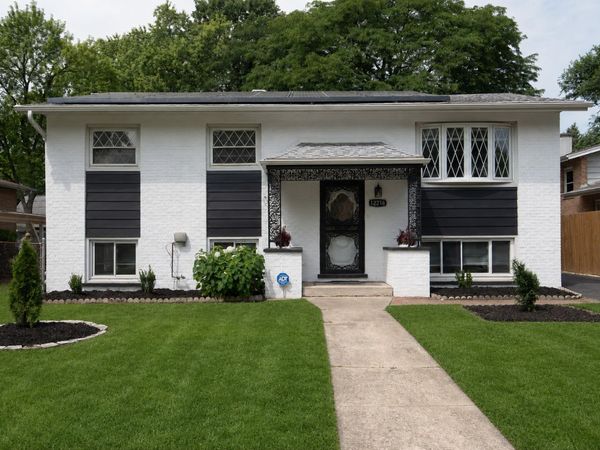 12216 S Lawndale Avenue , Alsip, IL 60803