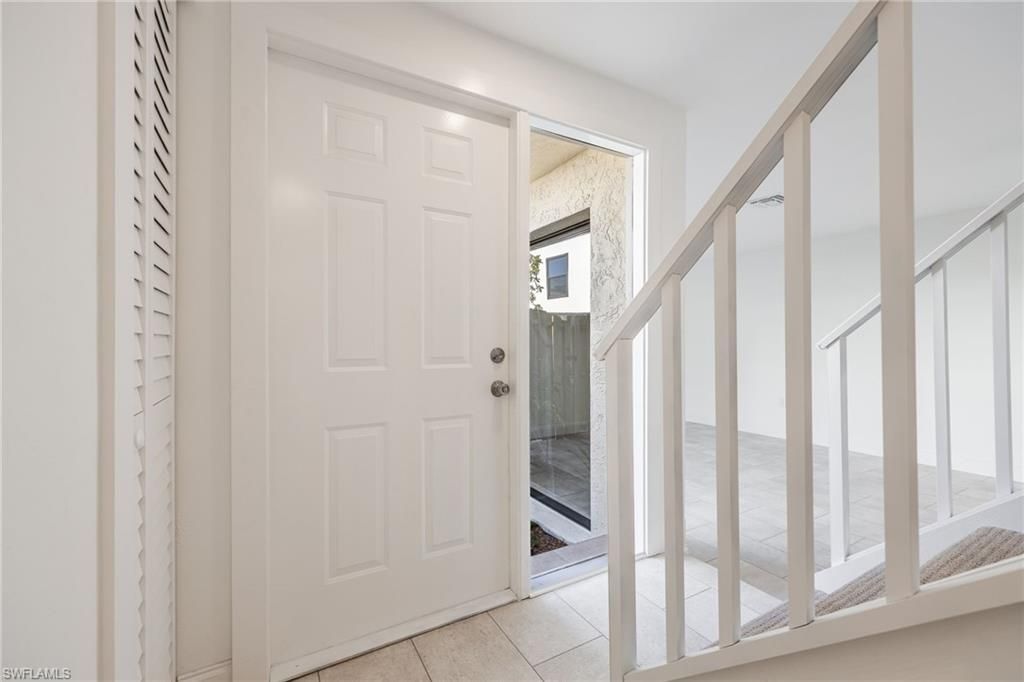 11674 Pointe Circle Dr , Fort Myers, FL 33908 Photo